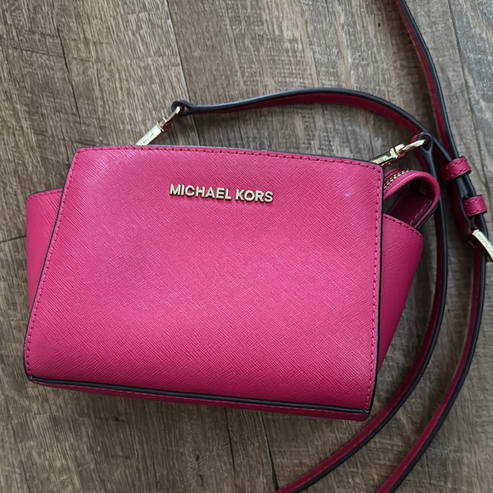 Michael Kors Pink Crossbody Bag